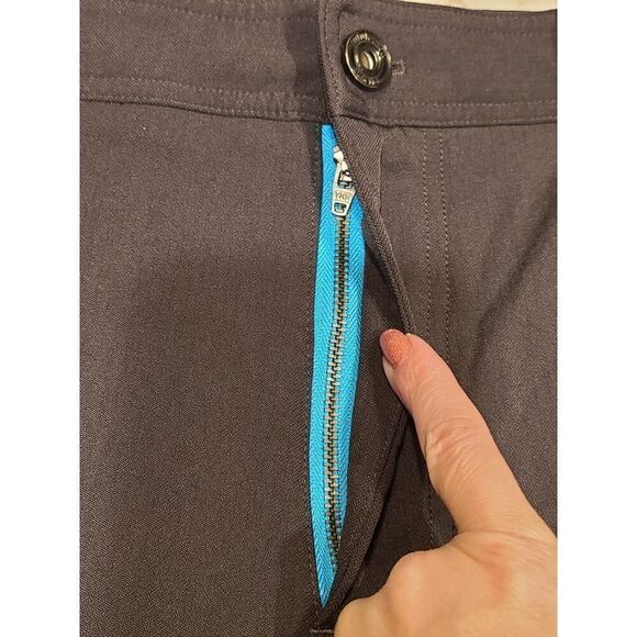 Lululemon Men's Gray Soot Commute Performance Stretch Shorts Active M7359S | 38 - Picture 4 of 11